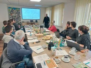 Daniel Schmidt stellt den Stand des Projektes vor